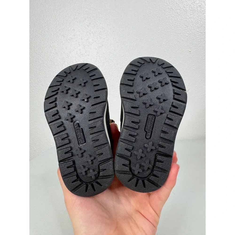 Merrell Toddler‎ Snow Boots Size 5